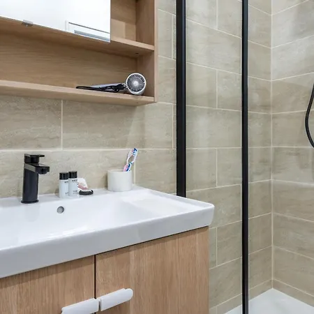 La Perle De - Ideal Pro - Netflix - Proche Parc Asterix & Chantilly - Parking Public Gratuit - Wifi Апартаменты